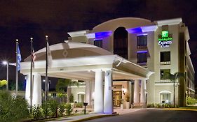 Holiday Inn Express Hotel & Suites Tampa-Usf-Busch Gardens By Ihg